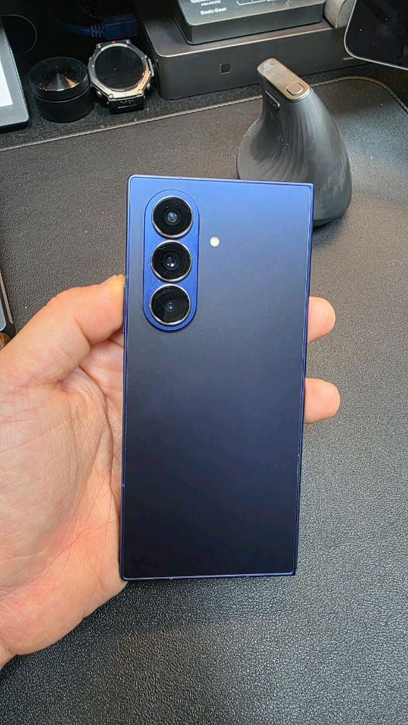 갤럭시 폴드7 512 정상해지 A급 판매합니다. 단품.--1