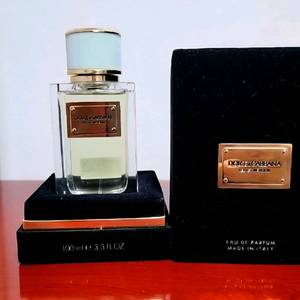 돌체앤가바나 벨벳인퓨전 100ml 팝니다 이미지