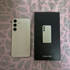 갤럭시s24플러스 옐로우 512기가 액정교체기기