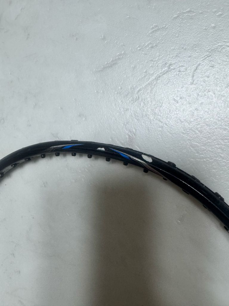 빅터 수리라켓 소드12프로 12pro 4u 팝니다--5