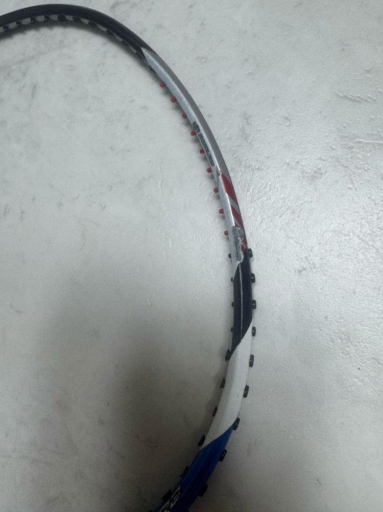 빅터 수리라켓 브레이브소드12 소드12 4u 팝니다--7