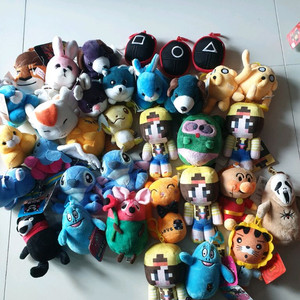 작은 키링 인형 34개+일반 인형 7개+덤 3개일괄 50000원에 판매