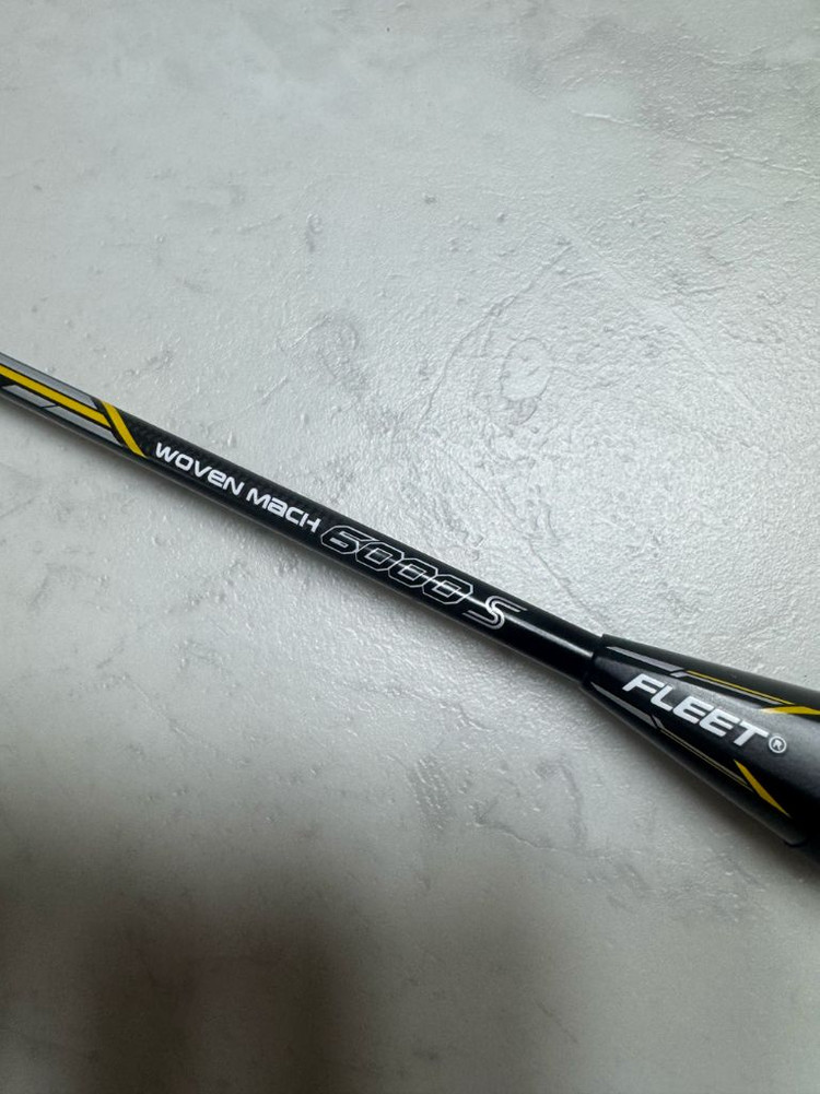 플리트 수리라켓 우븐마하 6000S 4u 팝니다--1