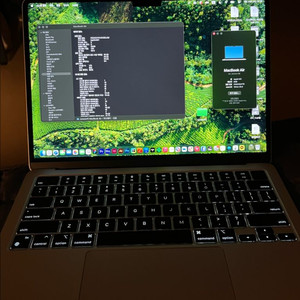 맥북에어 M2 실버 8/256 이미지