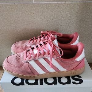 아디다스 여성 운동화 240ㅡ245 이미지