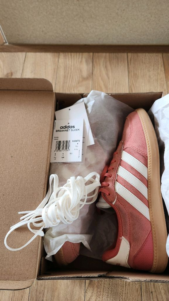 아디다스 여성 운동화 240ㅡ245 이미지