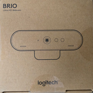 로지택 웹캠 헤드셋 새거 팝니다