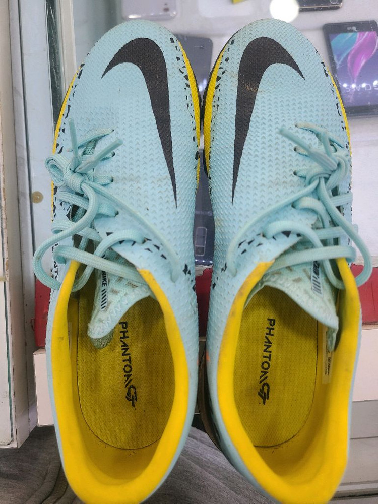 나이키 풋살화 리액트 팬텀gt프로2 tf 265--5