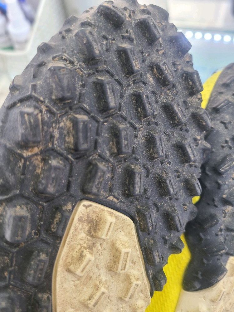 나이키 풋살화 리액트 팬텀gt프로2 tf 265--7