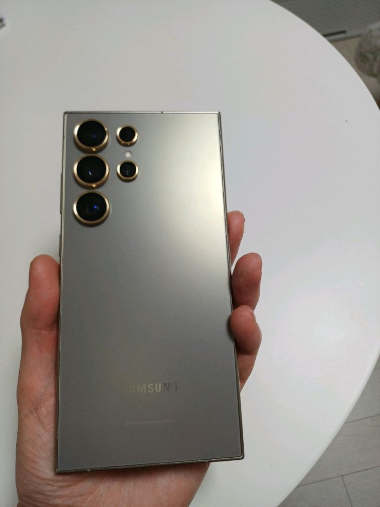 삼성 갤럭시 S24울트라 256gb 이미지