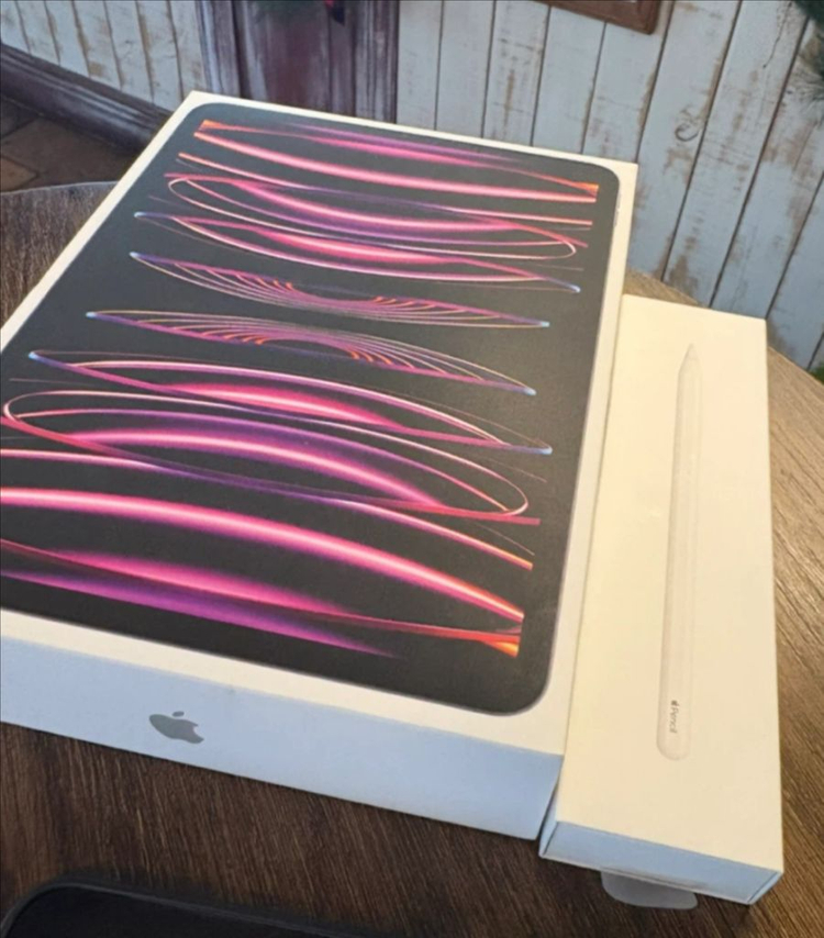 아이패드 11프로 4세대( m2칩) 128gb +애플펜슬 2세대 풀박스--3