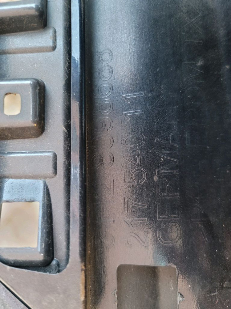 BMW 5 G30 범퍼 후범퍼 뒷범퍼 후면 범퍼 리어범퍼BMW5 G30 후기형 범퍼 G30 LCI 범퍼 OIO 5 이미지