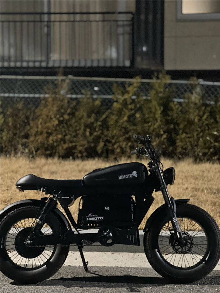 동도s8 풀옵션 자토바이 신품급 상태--1