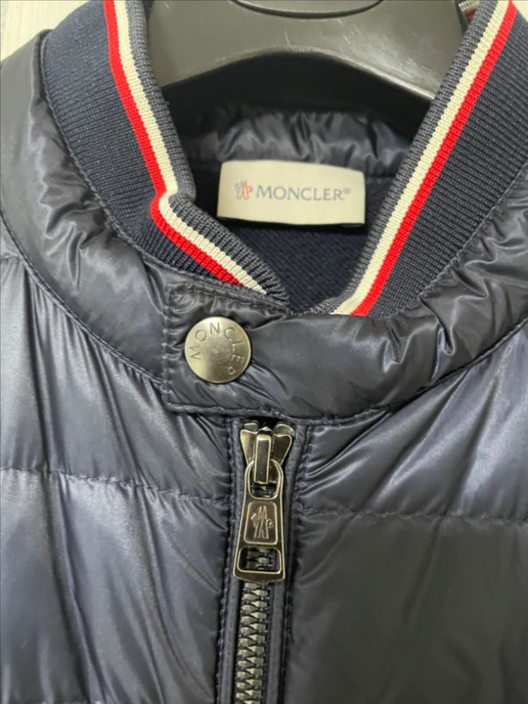 [M] 몽클레어 삼선 트리콧 유광 니트패딩 네이지 이미지