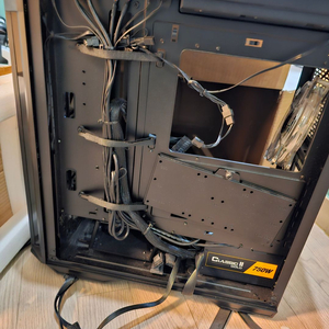 마이크로닉스 Classic II 750W 80PLUS GOLD 230V EU +타이탄 글래스 (빅타워) 이미지