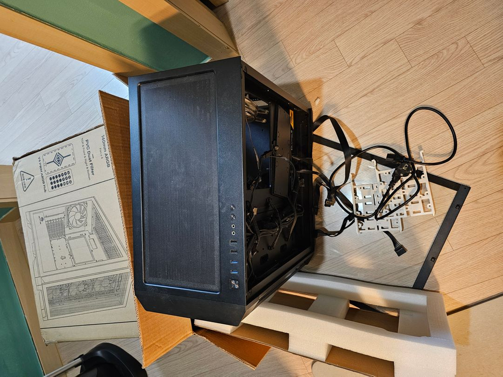 마이크로닉스 Classic II 750W 80PLUS GOLD 230V EU +타이탄 글래스 (빅타워) 이미지