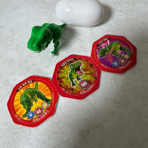 공룡메카드 타이니소어 티라노 및 카드 3장