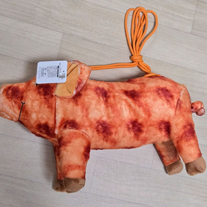 돼지 인형 가방 이미지