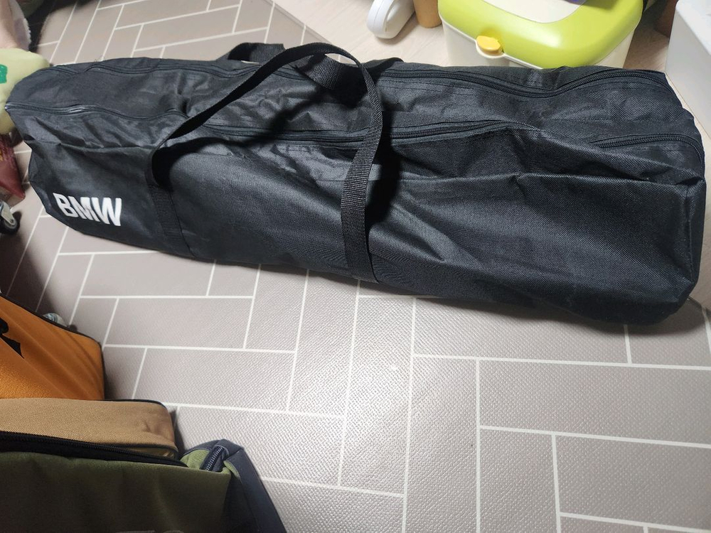 Bmw 캠핑테이블 이미지