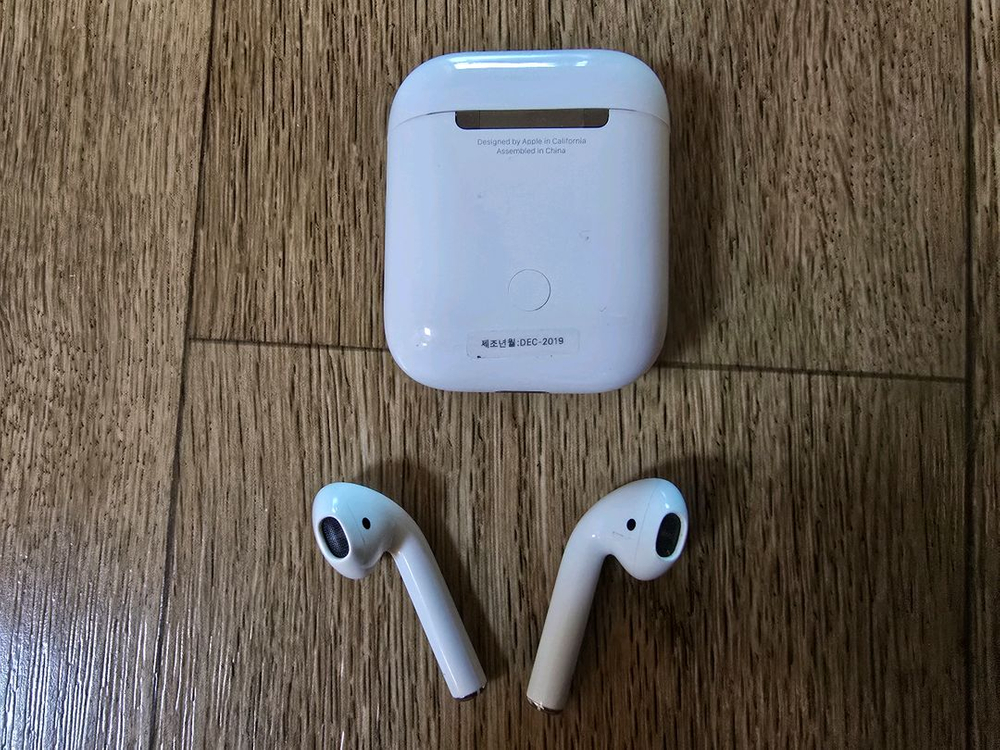 에어팟 유선충전 2세대 팝니다 이미지