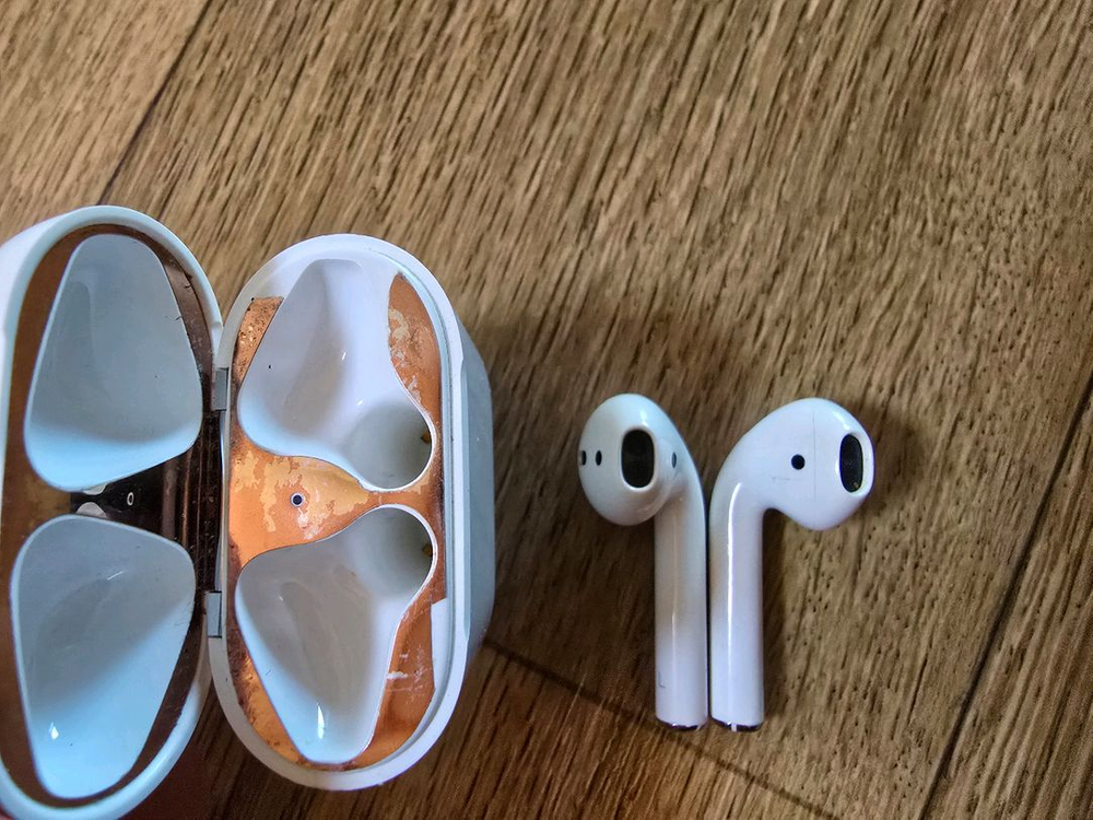 에어팟 유선충전 2세대 팝니다 이미지