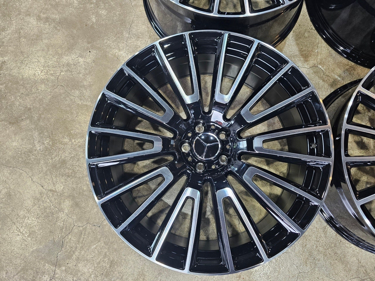 벤츠 지바겐 G63AMG 신형 멀티스포크 스타일 22인치 신품휠 이미지