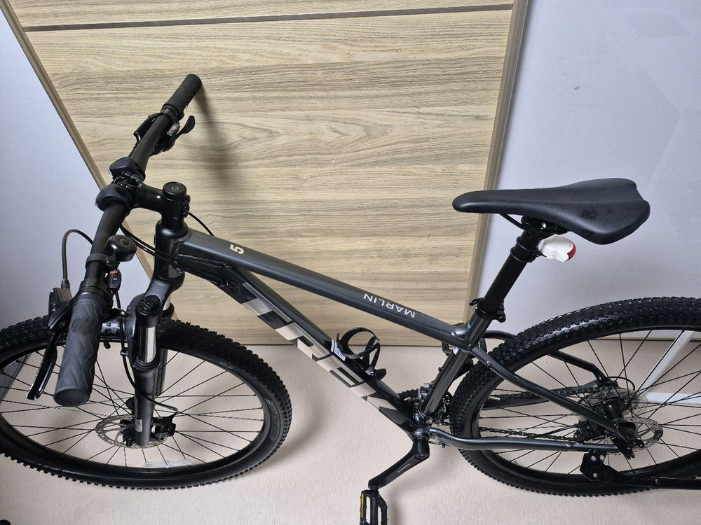 2023년형 트렉 마린 5 2세대 MTB 자전거--9