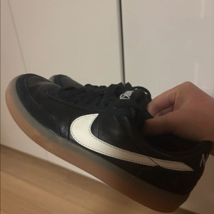 나이키 킬샷 240