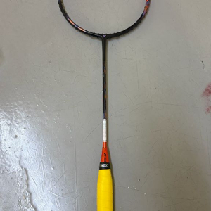 요넥스 아스트록스 77프로