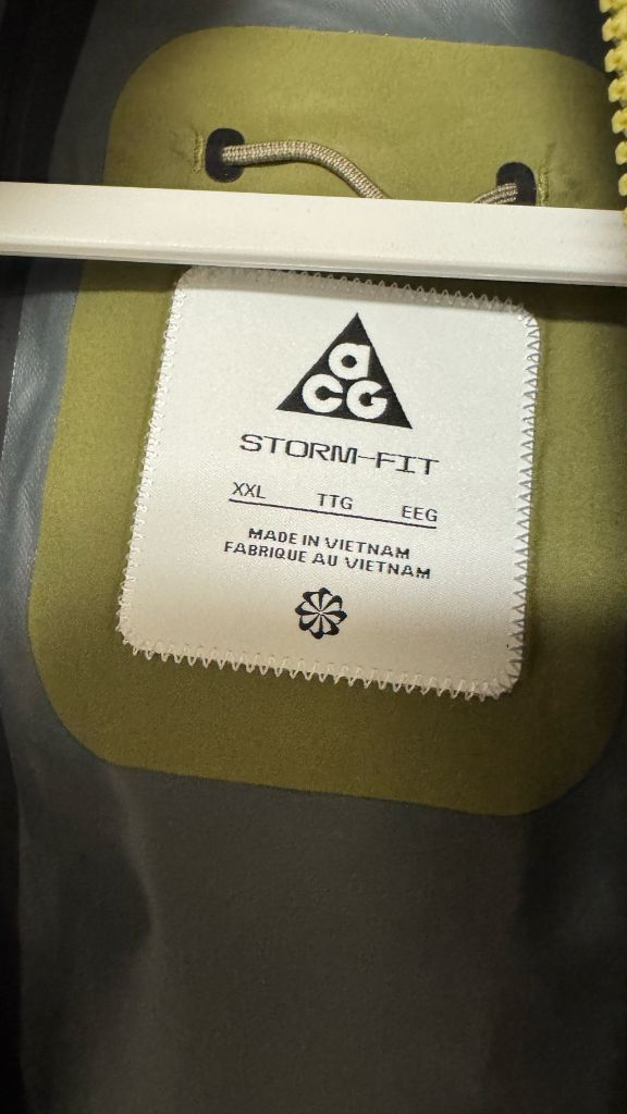 나이키 ACG 스톰핏 ADV 케스케이드 레인 풀 집 쉘 자켓 미디움 올리브--1