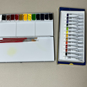 신한 전문가용 수채화 물감 세트+파레트+세필 붓 이미지