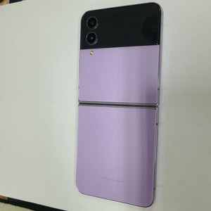 갤럭시 Z플립4 퍼플 256GB KT 센터판 액정 배터리 테두리 새거 044836