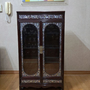 자개장식장 자개유리장식장 이미지