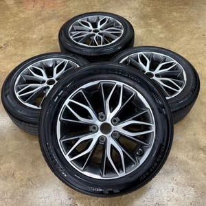 K5 dl3 17인치 순정 휠타이어 팝니다 이미지