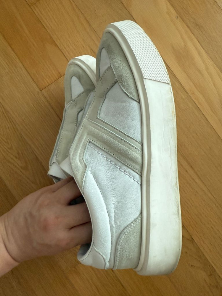 타임옴므 스니커즈 팝니다 이미지