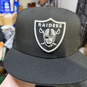 [새상품] 뉴에라 라스베이거스 레이더스 2020 피티드 이미지