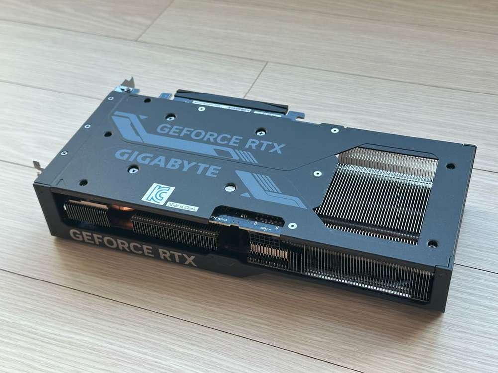 지포스 RTX 4070 SUPER 그래픽카드 이미지