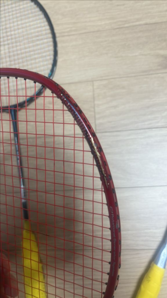 요넥스,빅터 배드민턴 라켓 이미지