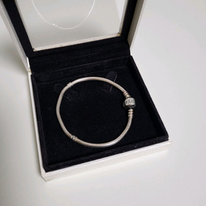 판도라 실버 팔찌 이미지