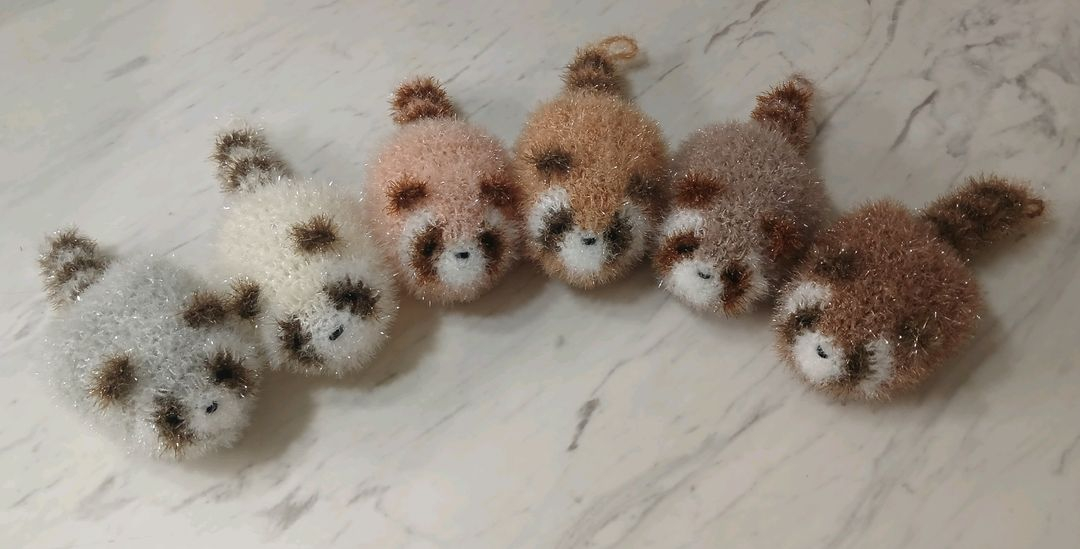 손뜨개 너구리 (라쿤) 수세미 이미지