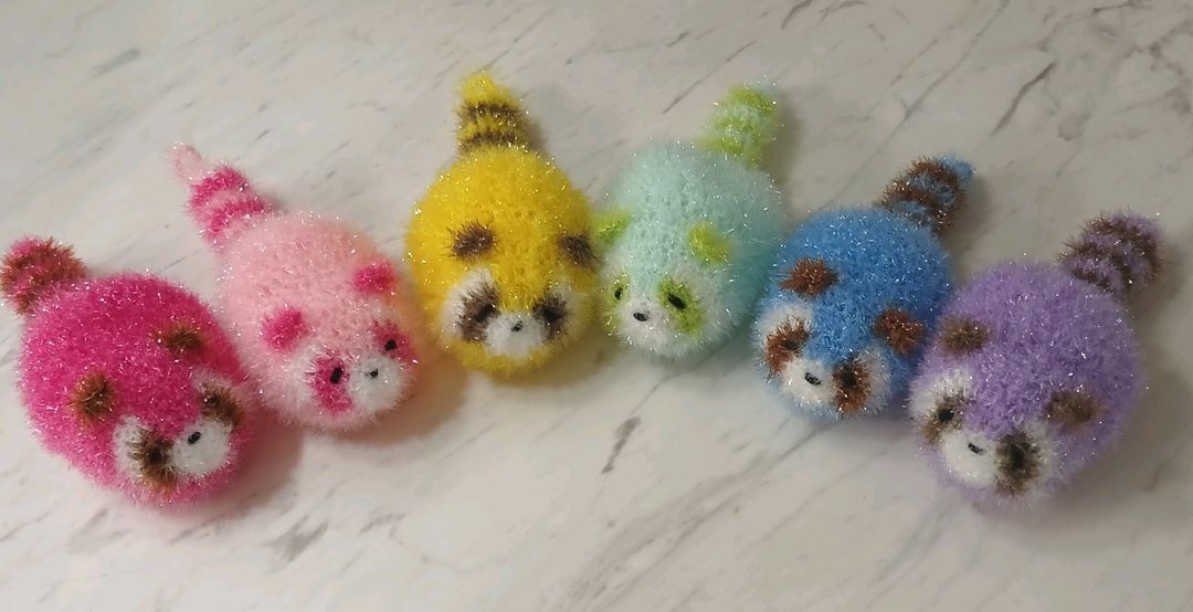 손뜨개 너구리 (라쿤) 수세미 이미지