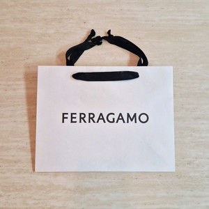[정품]페라가모 쇼핑백,페라가모 가방,페라가모 케이스,페라가모 지갑,페라가모 구두,페라가모 이미지