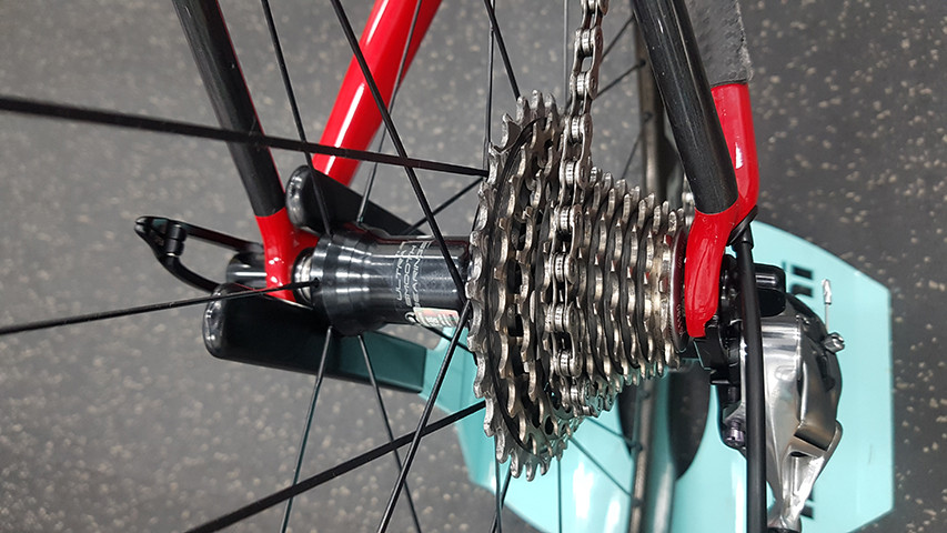 써벨로S3 스램 레드 11단 보라원 카본휠셋--8