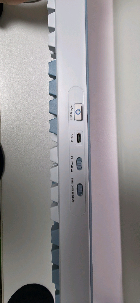 [무료배송]저소음 라임축 8k 유무선 커스텀 기계식키보드 스테빌 완벽 이미지