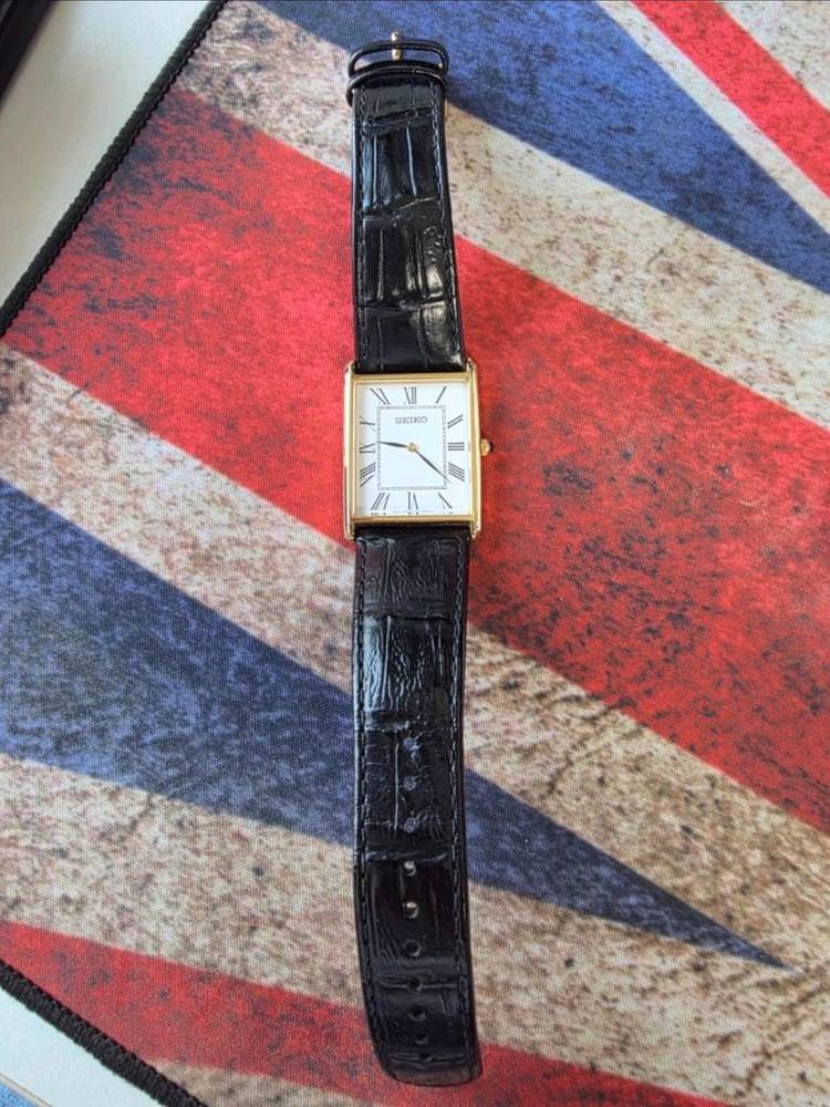 세이코 탱크 SWR052 세르띠에 시계 단품 판매--1