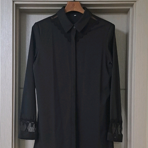 블랙시스루블라우스