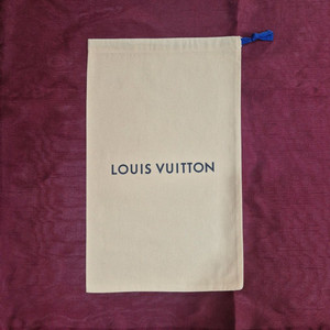 [새상품/백화점정품]루이비통 더스트백,루이비통 파우치,루이비통 에코백,루이비통 가방,루이비통 쇼핑백,루이비통 이미지