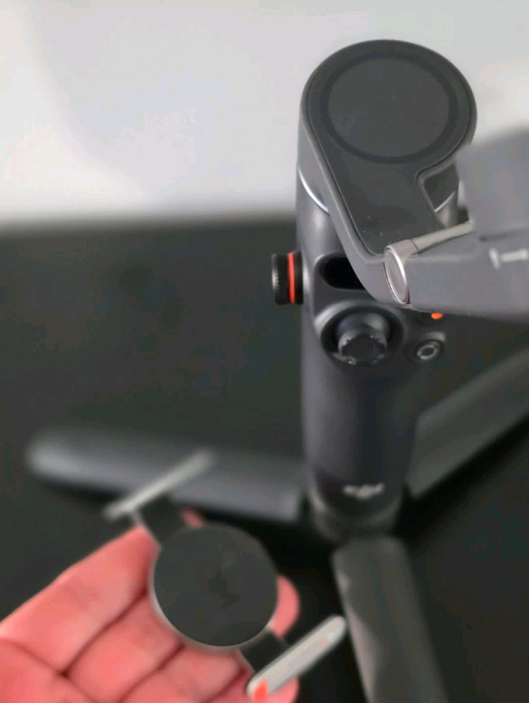 DJI 오즈모 모바일 6 슬레이트 그레이 휴대폰 짐벌--4