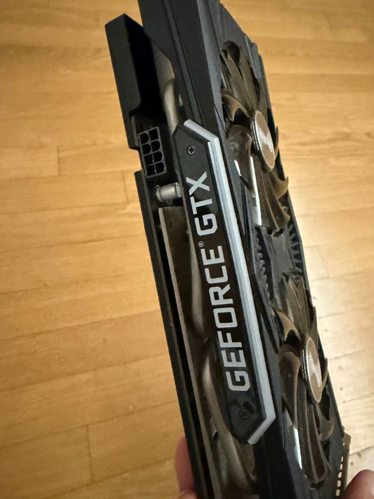 GTX 1660 super 그래픽카드 이미지