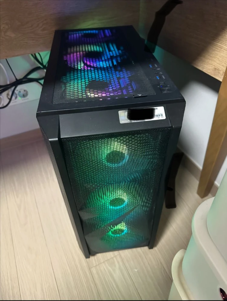 intel i9-13900k, 32GB, RTX 5080 고사양 PC 이미지